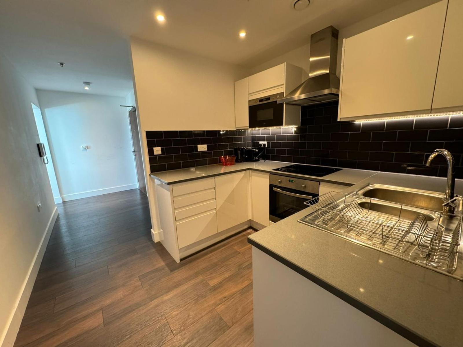 Cozy One Bedroom Flat 20 Mins Central London Bp142 Kültér fotó